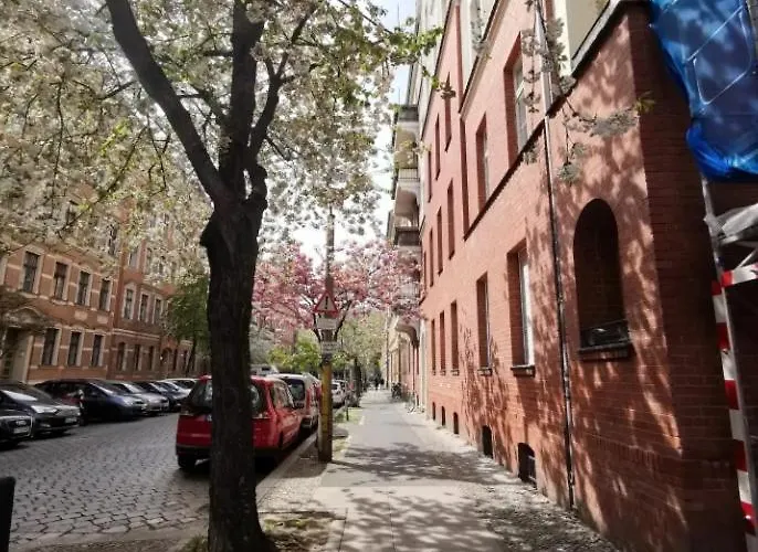 Apartment & Residencies *